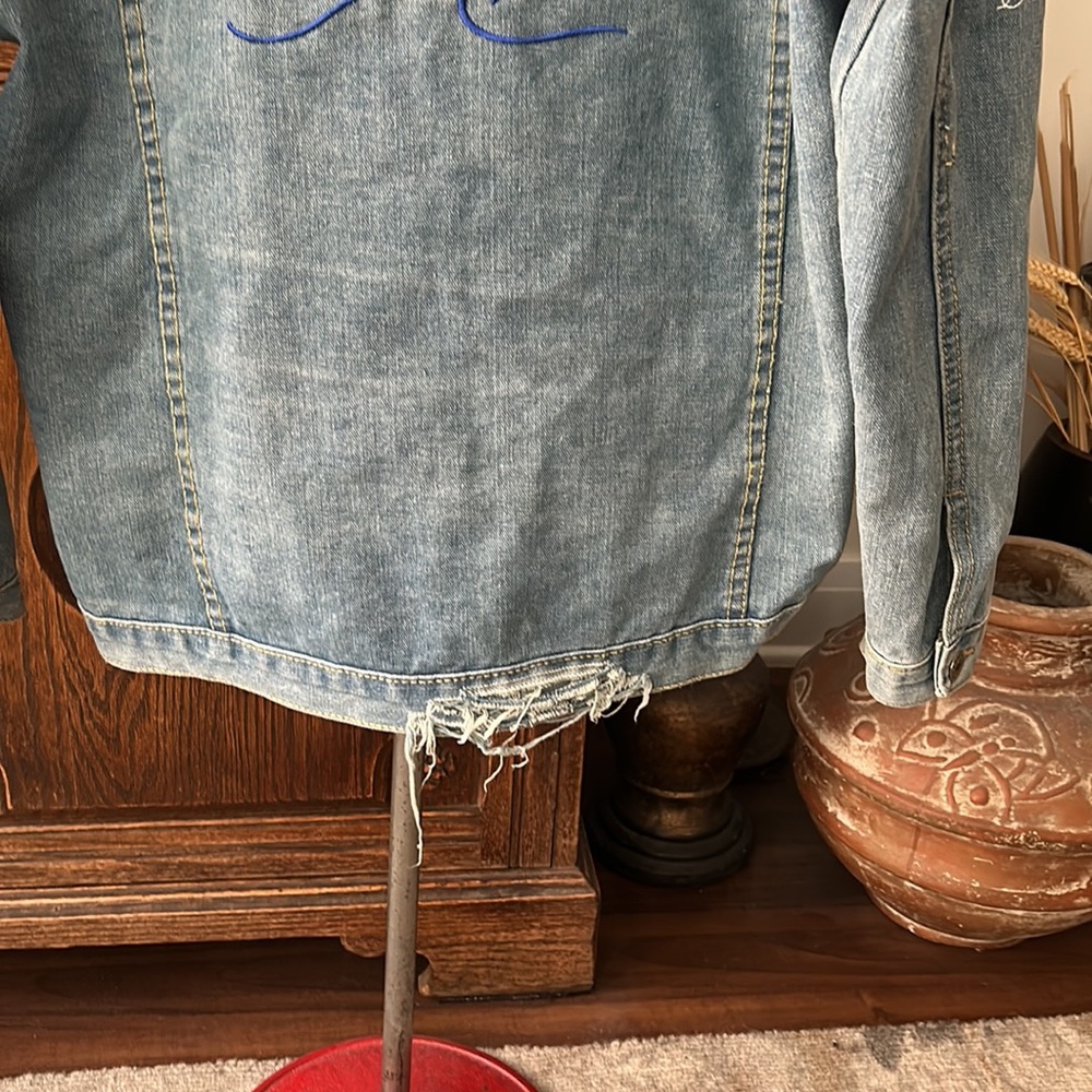 Beach Surf Club Distressed Denim Jacket - Picture 4 of 10